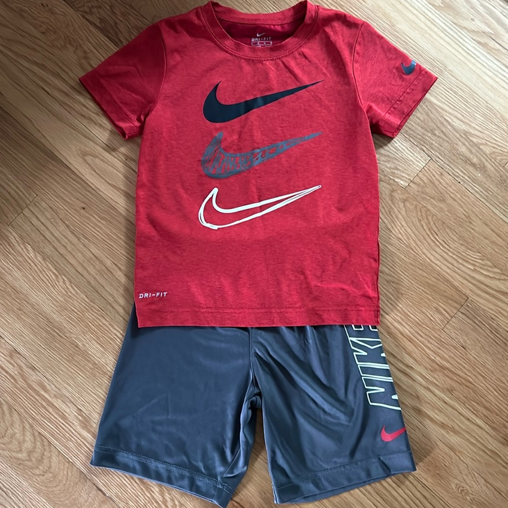 Nike Short Set